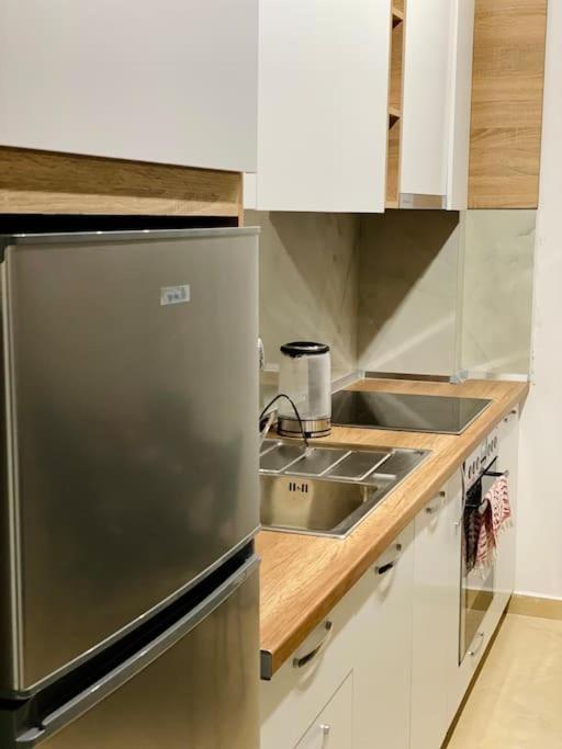 Eden Home 1 Durrës 外观 照片