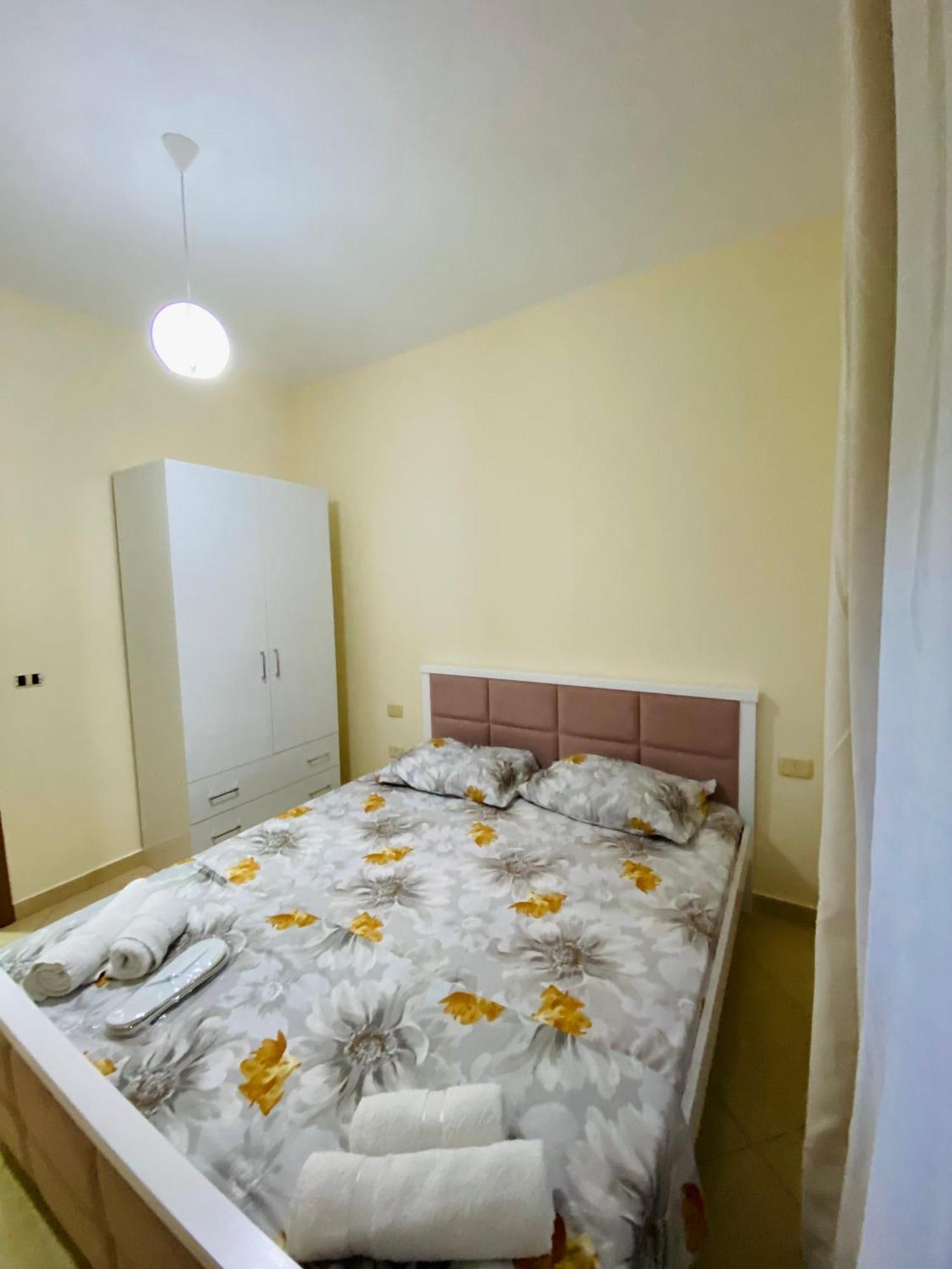 Eden Home 1 Durrës 外观 照片